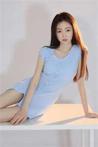 闪婚后,残疾大佬抱我转圈圈