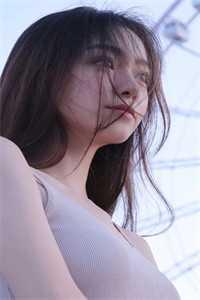 短篇小说穿越小白脸,女帝只想要我